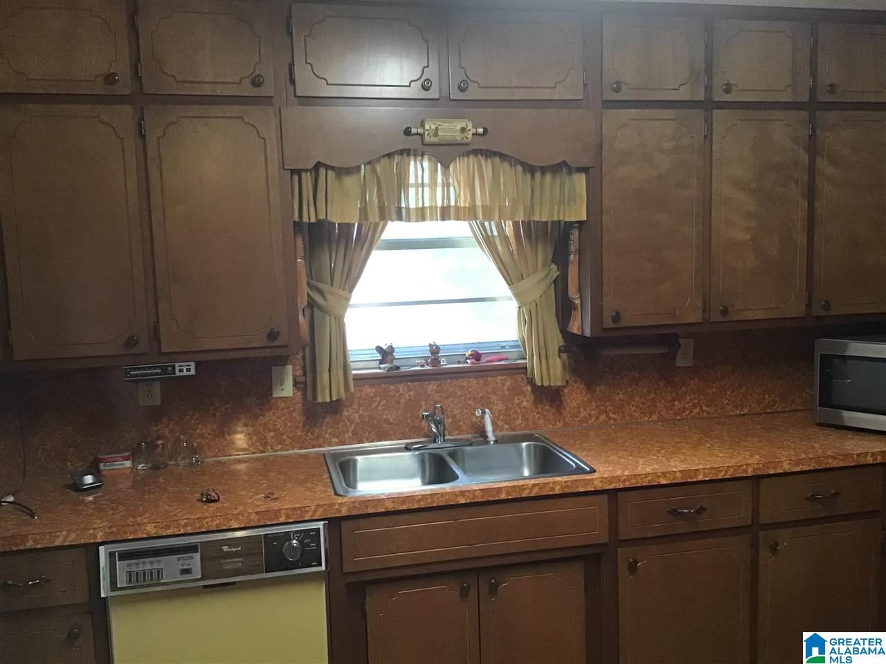 517 Ridgewood Avenue Fairfield, AL 35064 - Photo 18 of 27