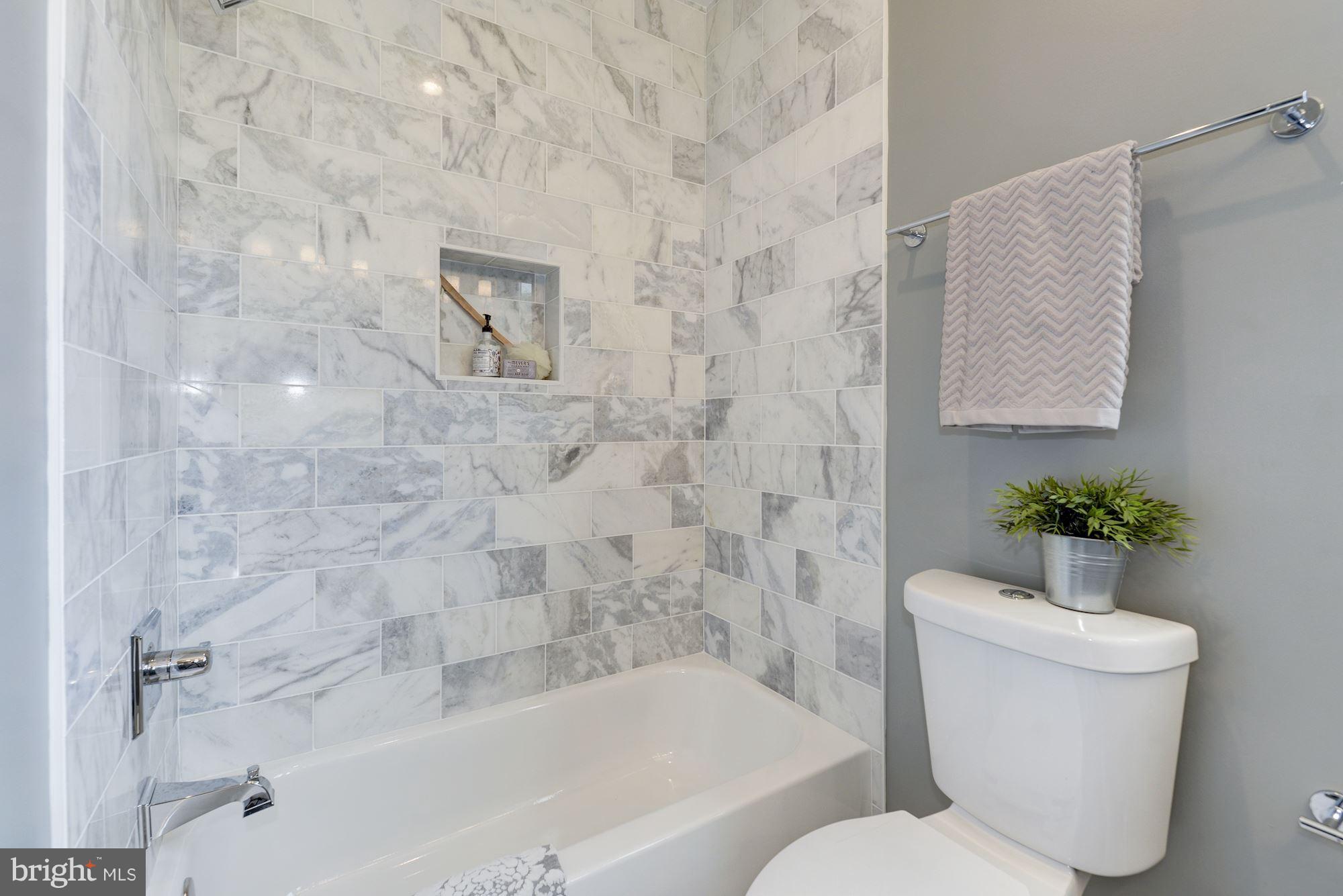 310 V Street Northeast, Unit 2 Washington, DC 20002 - Photo 10 of 22 Bath