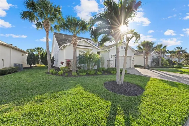 $750,000 | 11420 Golden Bay Place, Bradenton, FL 34211