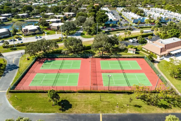 $239,000 | 2915 Southwest 22nd Avenue, Unit 201, Delray Beach, FL 33445