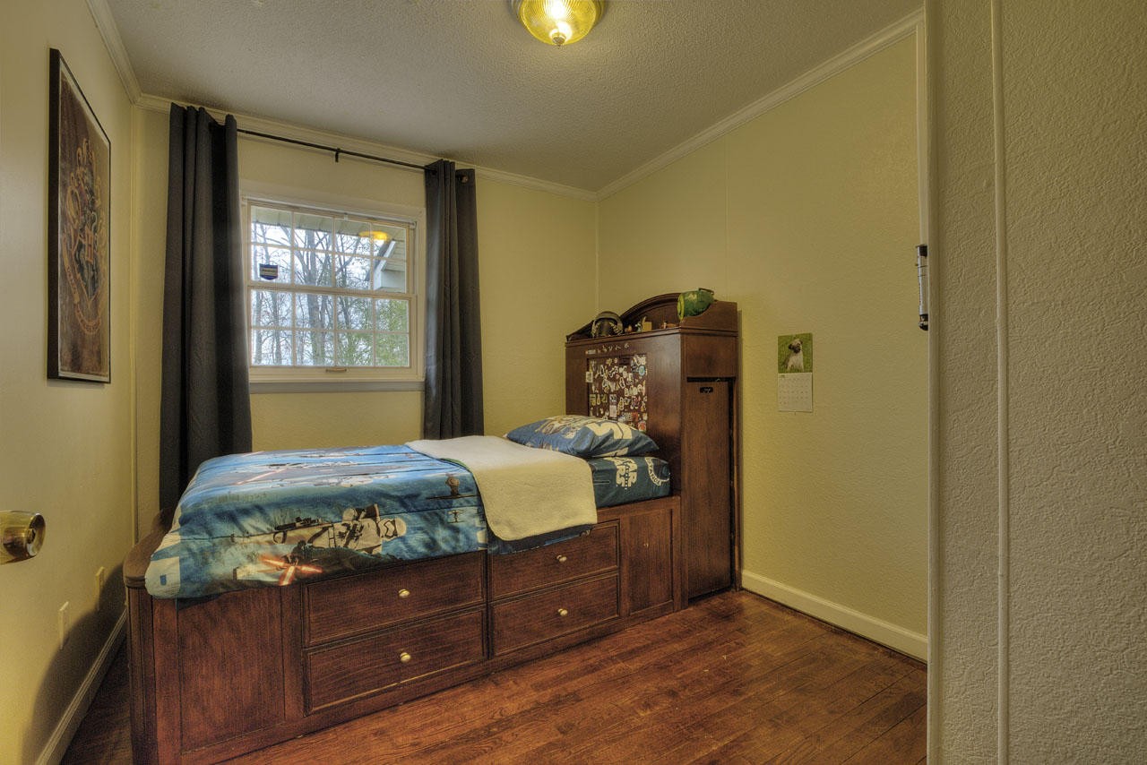 236 Dunsmore Road Lenoir City, TN 37771 - Photo 16 of 38 Gallery Image 16
