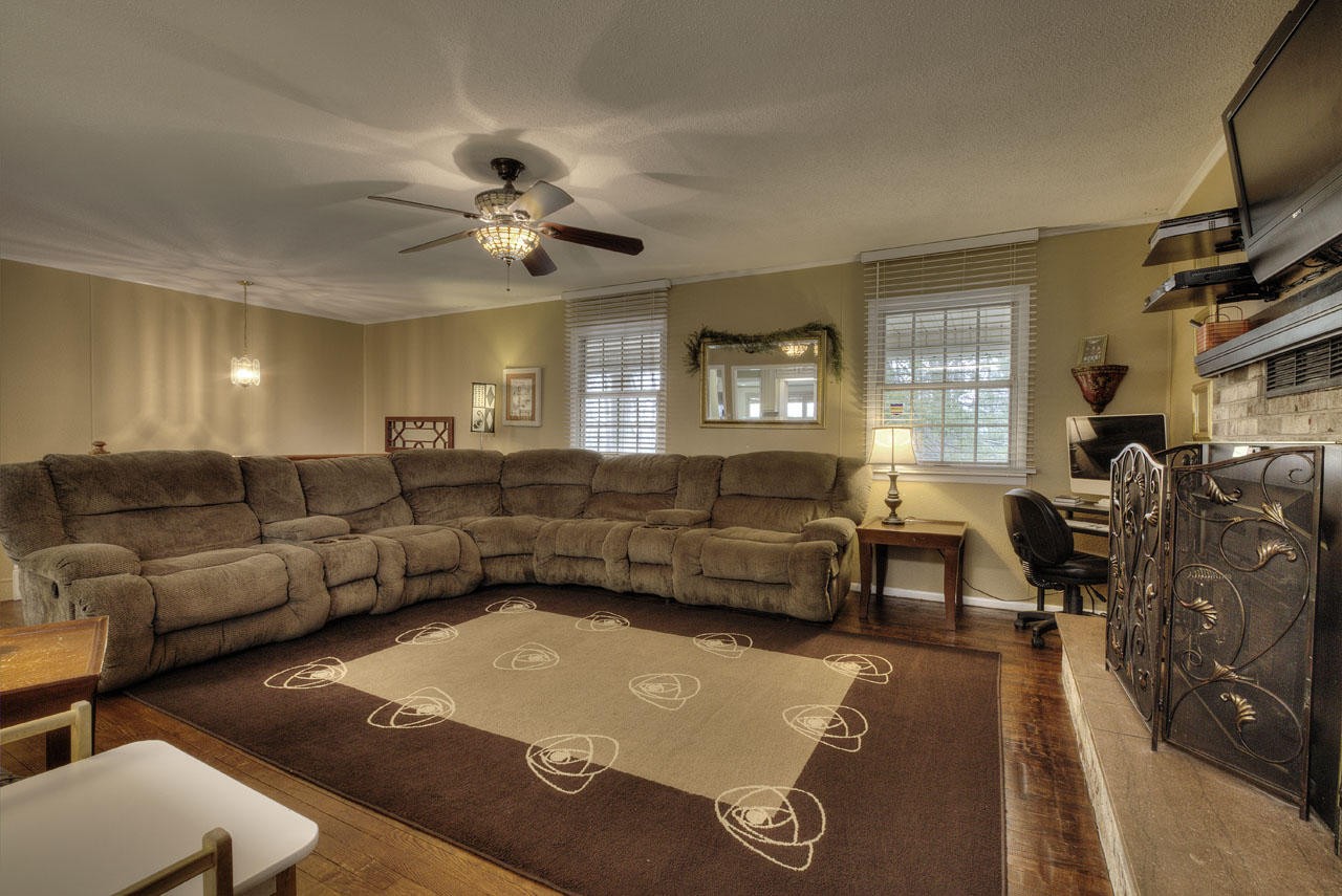 236 Dunsmore Road Lenoir City, TN 37771 - Photo 5 of 38 Gallery Image 5