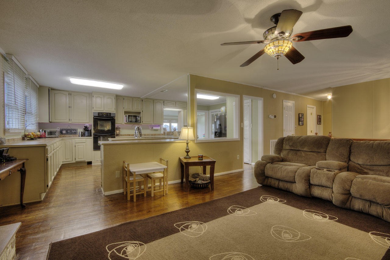 236 Dunsmore Road Lenoir City, TN 37771 - Photo 6 of 38 Gallery Image 6