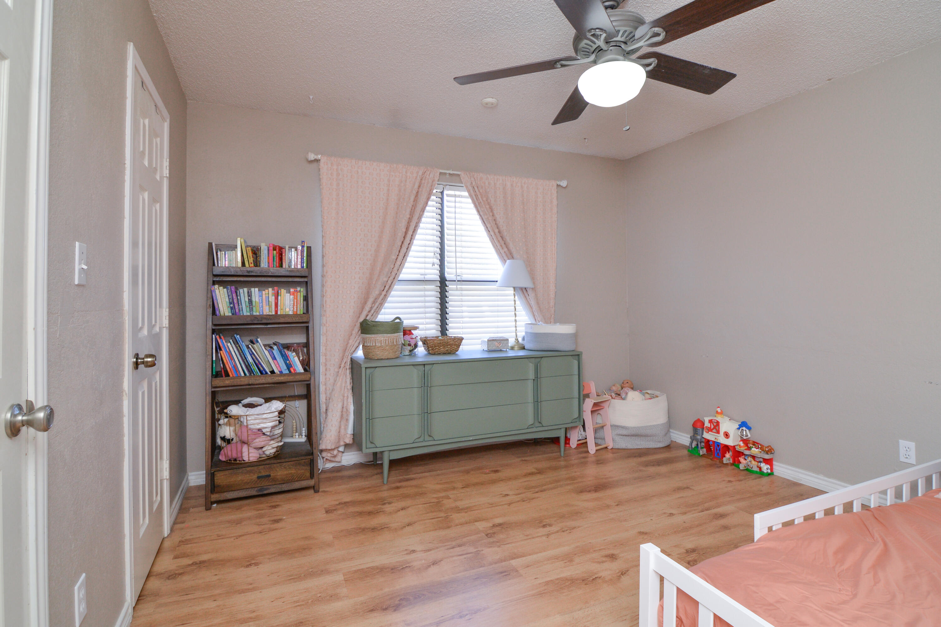 2103 77th Street Lubbock, TX 79423 - Photo 25 of 39 2103 77th St-25