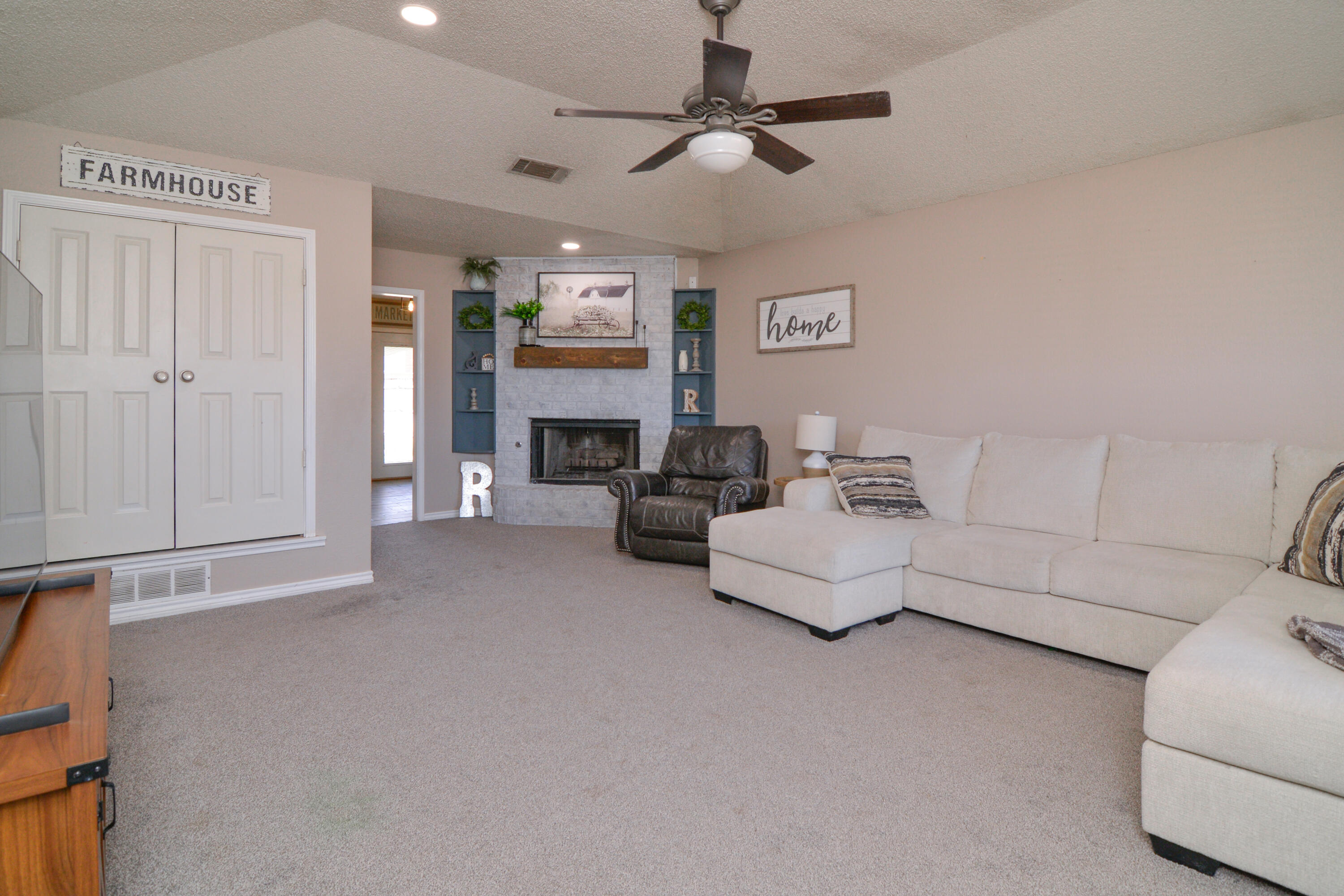 2103 77th Street Lubbock, TX 79423 - Photo 5 of 39 2103 77th St-5