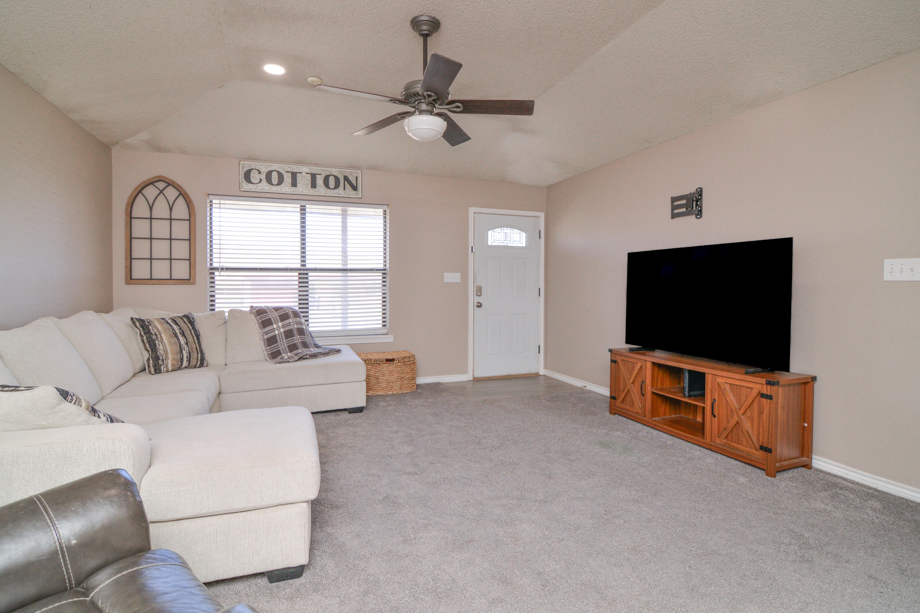 2103 77th Street Lubbock, TX 79423 - Photo 8 of 39 2103 77th St-8