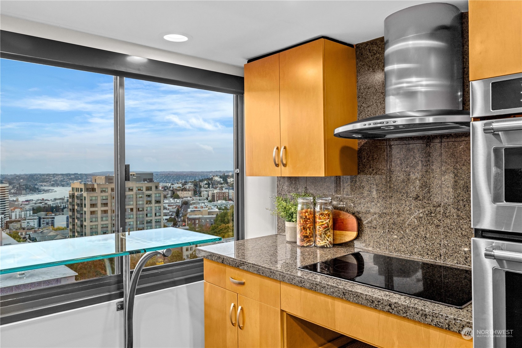 1120 Spring Street, Unit 1602 Seattle, WA 98104 - Photo 13 of 31 Gallery Image 13