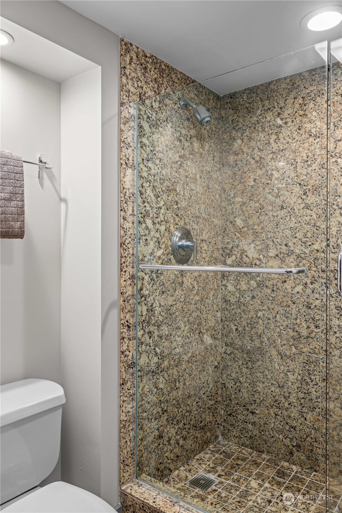1120 Spring Street, Unit 1602 Seattle, WA 98104 - Photo 23 of 31 Gallery Image 23