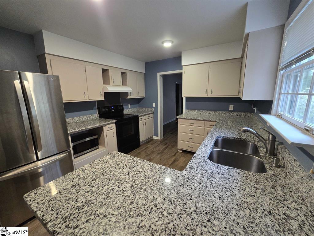 104 Ashley Road Clemson, SC 29631 - Photo 10 of 31