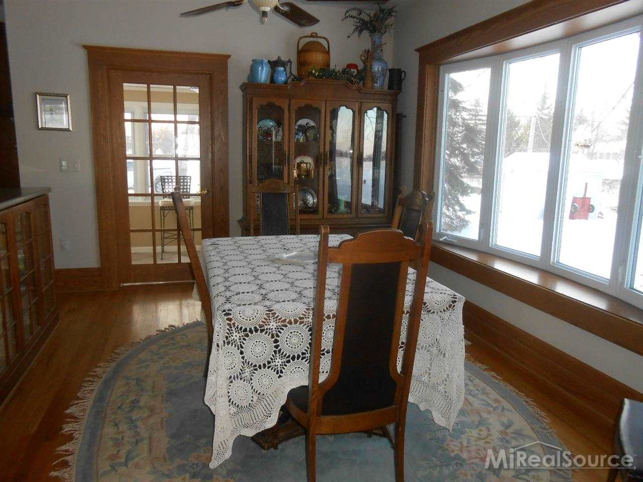 6677 South River Road Marine City, MI 48039 - Photo 4 of 34 31222684-3.JPG