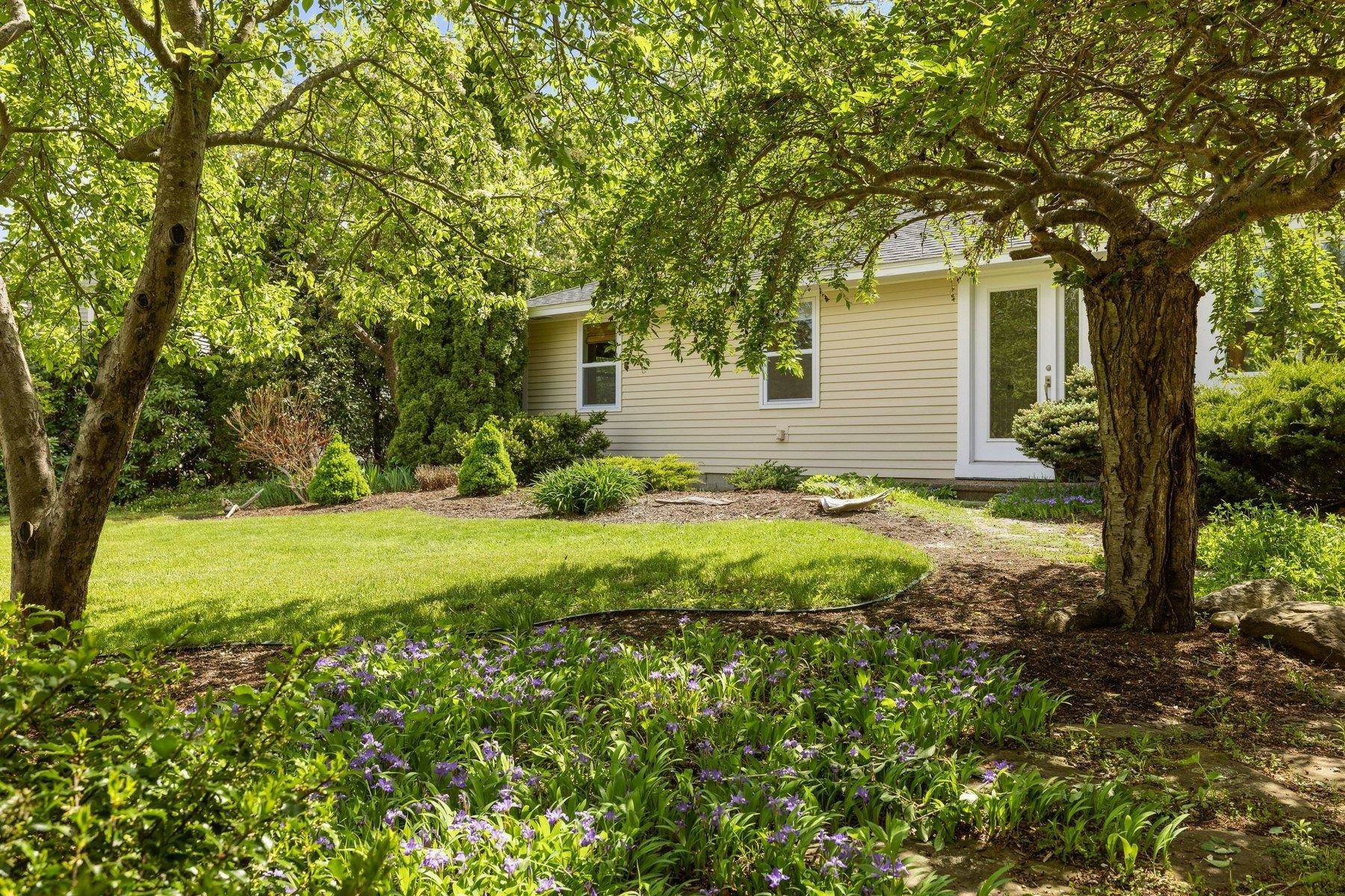 2 Bayberry Lane Hampton, NH 03842 - Photo 3 of 55