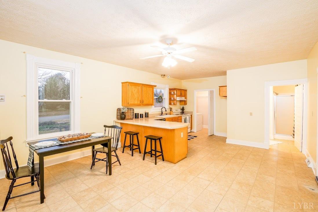 3655 Lowry Road Goode, VA 24556 - Photo 14 of 46