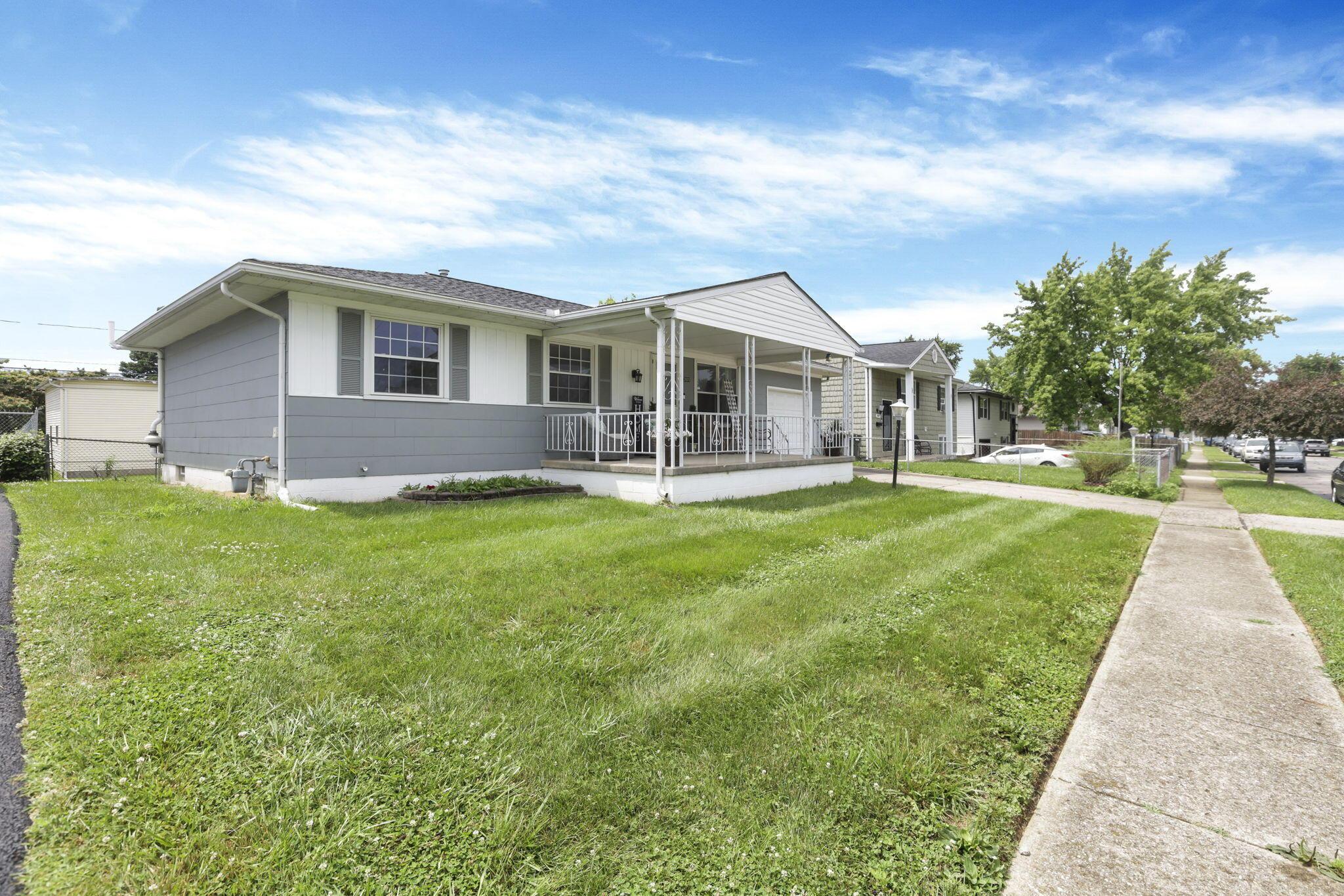 3905 Frazier Road East Columbus, OH 43207 - Photo 4 of 39 4-web-or-mls-939A9957
