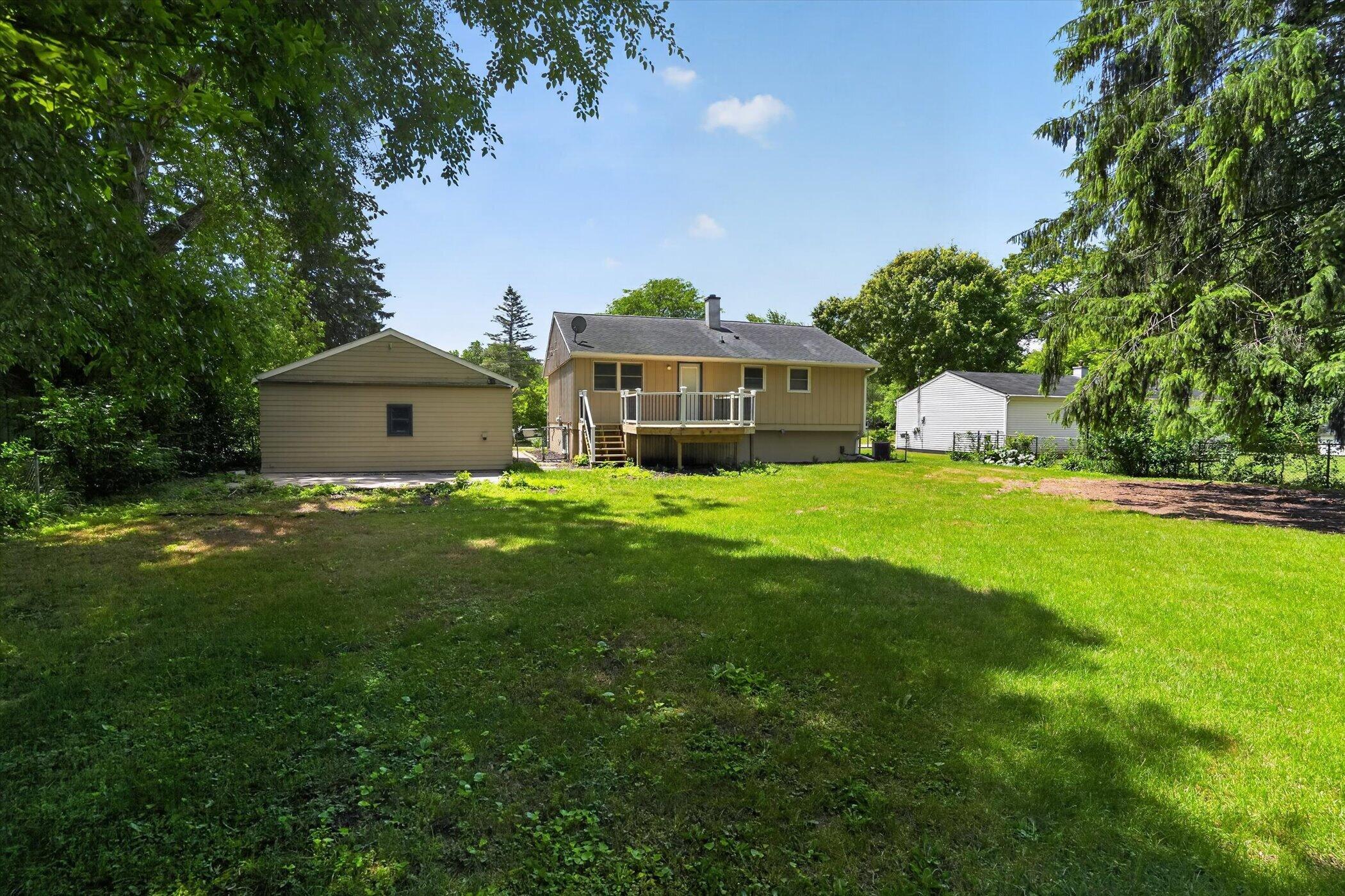 284 Stanford Lane Jackson, MI 49203 - Photo 39 of 39 38-284-Stanford-Ln-Windowstill-Photograp