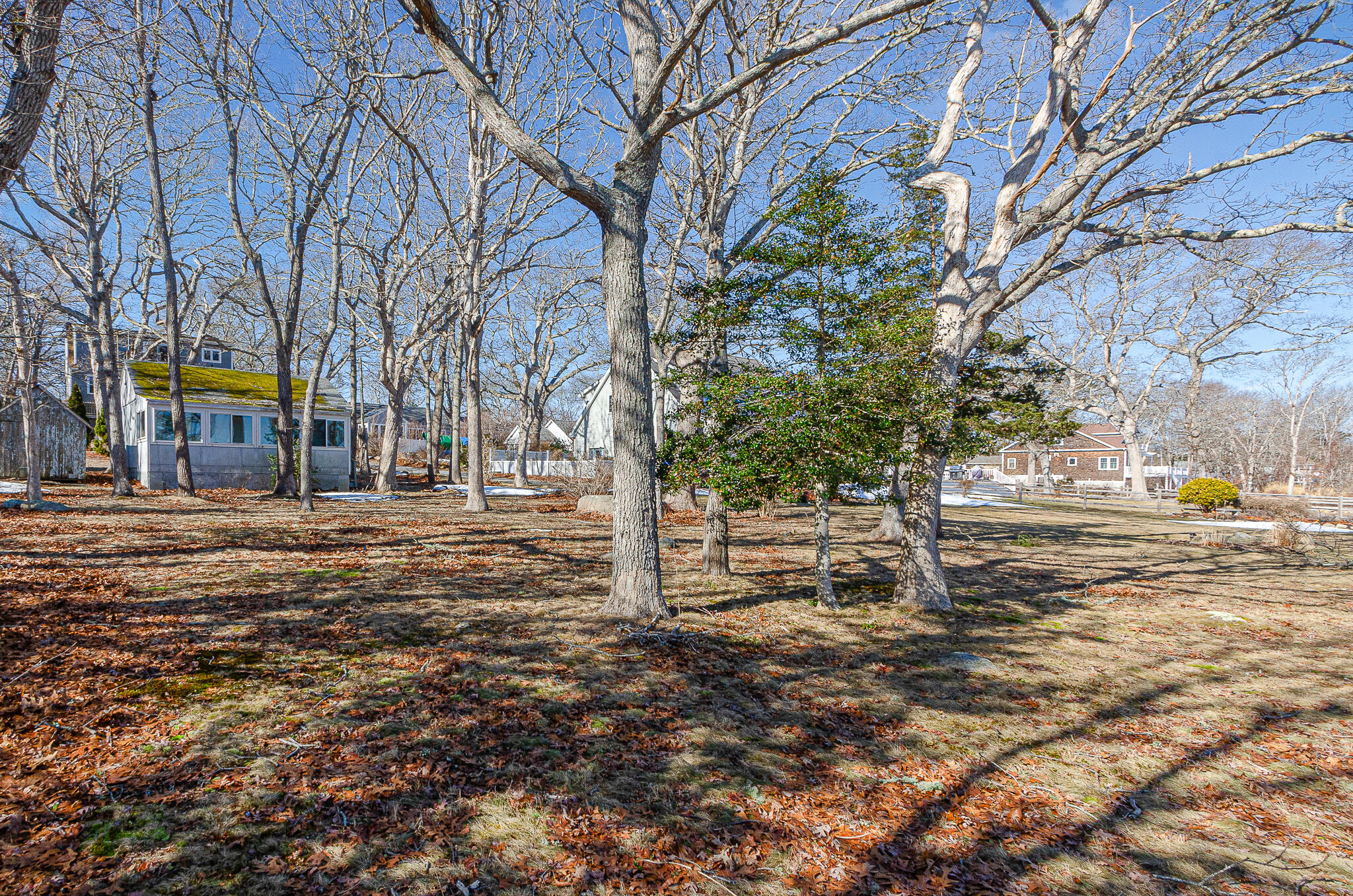 16 Spinnaker Lane Marion, MA 02738 - Photo 9 of 19 Front Lawn