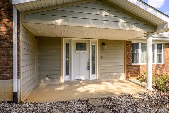 $350,000 | 1230 Karen Avenue Northwest, Corydon, IN 47112