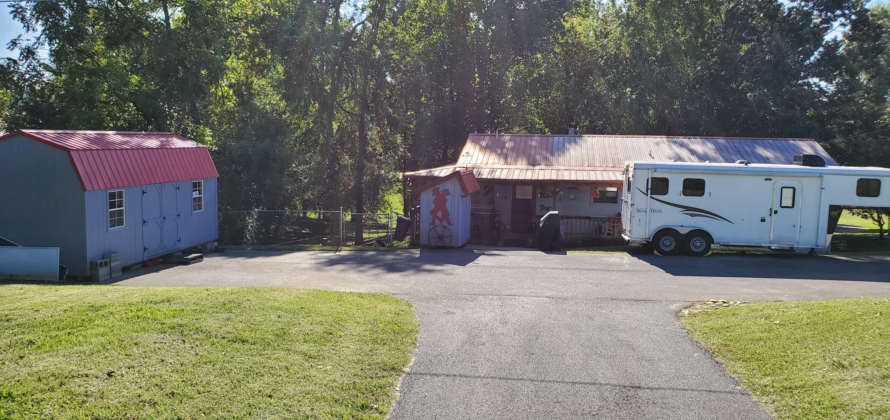 2454 Doe Road Newport, TN 37821 - Photo 26 of 28 Back of Property