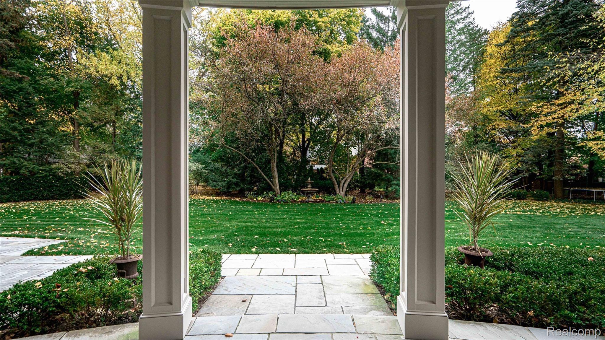 1020 North Cranbrook Road Bloomfield Hills, MI 48301 - Photo 30 of 80 -30 020_161.jpg