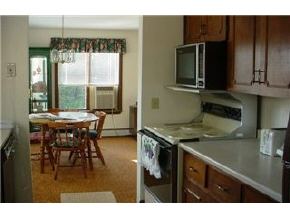 105 Pulpit Road Bedford, NH 03110 - Photo 5 of 9