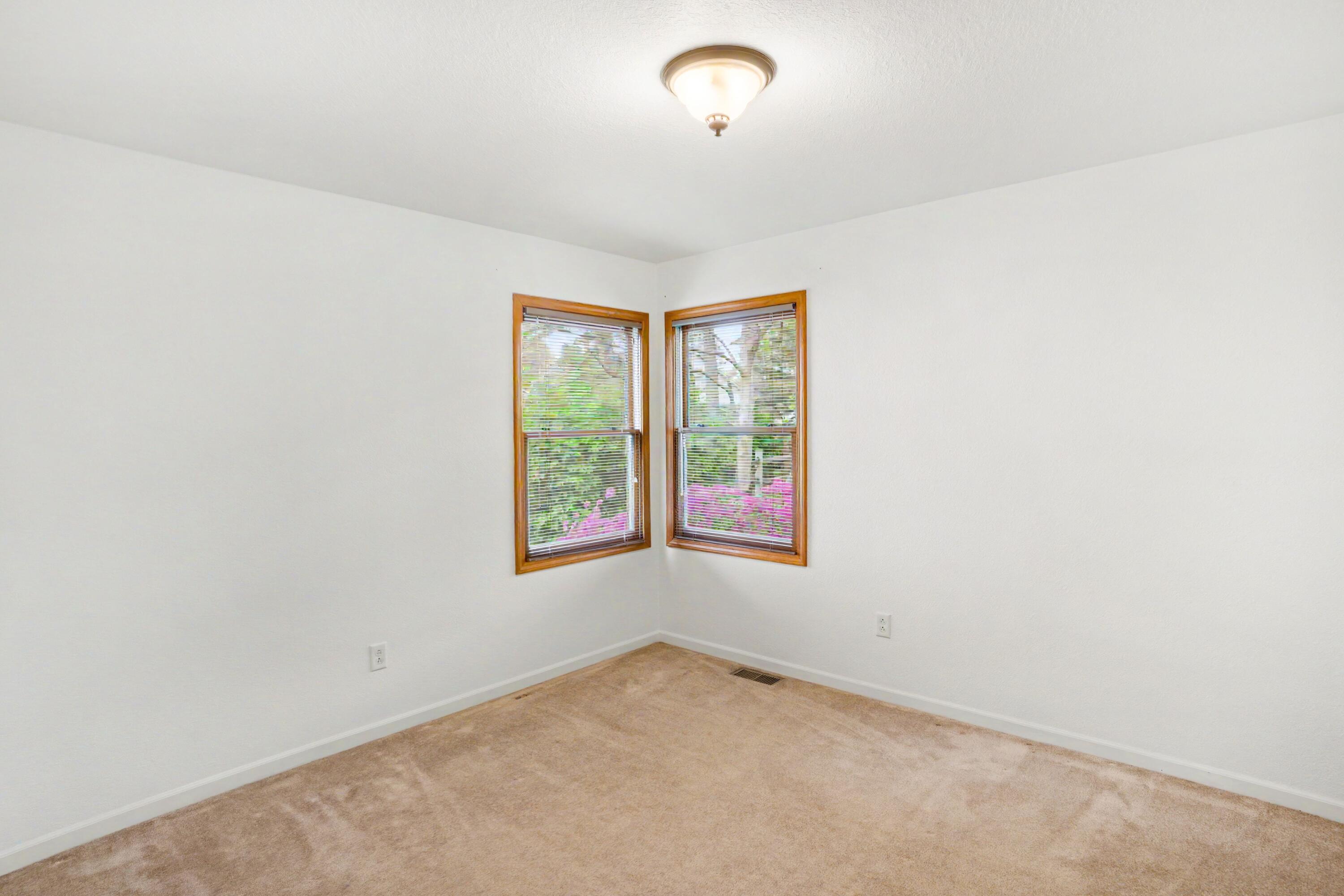 6774 Lockmill Road Temperance, MI 48182 - Photo 17 of 25 013_file_6710