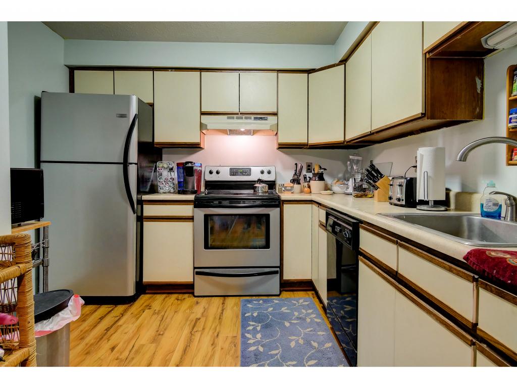 1799 Bodwell Road, Unit 7 Manchester, NH 03109 - Photo 7 of 16