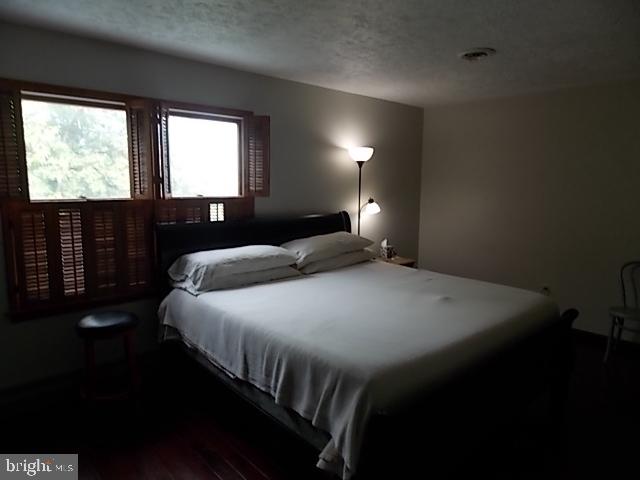 1960 Alcott Road York, PA 17406 - Photo 20 of 32 Gallery Image 20