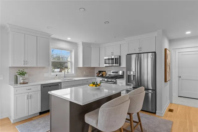 $640,000 | 106 Child Lane, Warwick, RI 02886