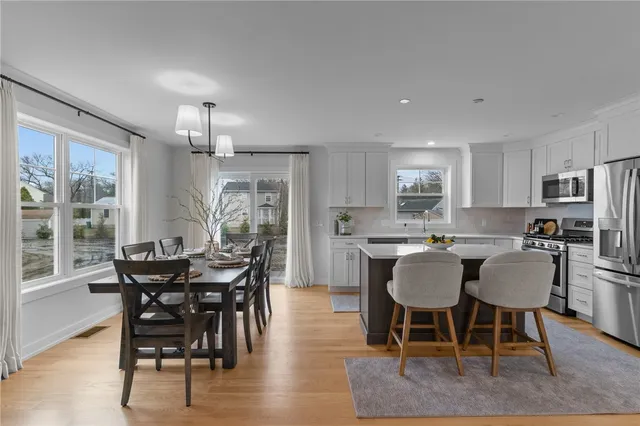 $640,000 | 106 Child Lane, Warwick, RI 02886