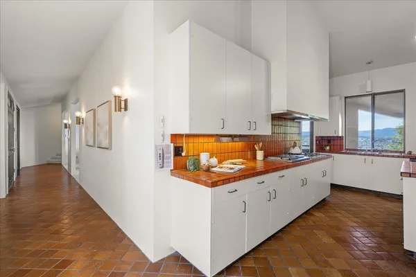 $1,500,000 | 16655 Oak View Circle, Morgan Hill, CA 95037