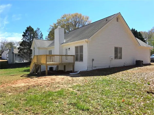 $2,195 | 3610 Muskie Lane, Gainesville, GA 30504