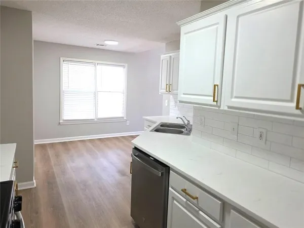 $2,195 | 3610 Muskie Lane, Gainesville, GA 30504