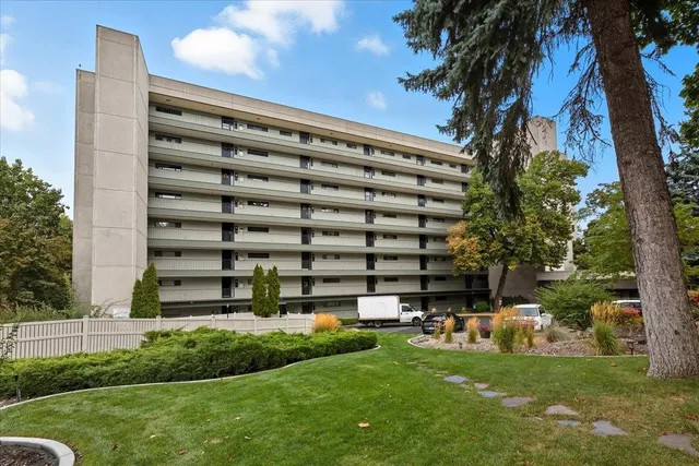 $575,000 | 700 West 7th Avenue, Unit 806, Spokane, WA 99204