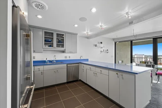 $575,000 | 700 West 7th Avenue, Unit 806, Spokane, WA 99204