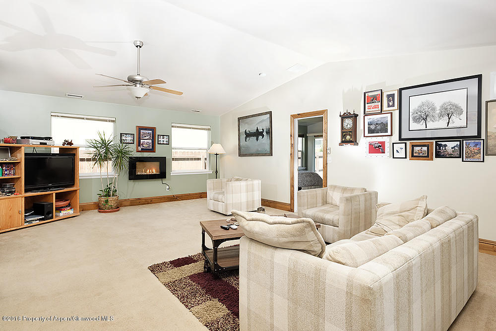 615 Evergreen Road Silt, CO 81652 - Photo 3 of 14 615EvergreenRd_Web010