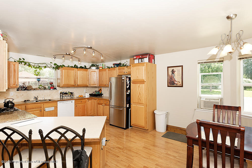 615 Evergreen Road Silt, CO 81652 - Photo 5 of 14 615EvergreenRd_Web012