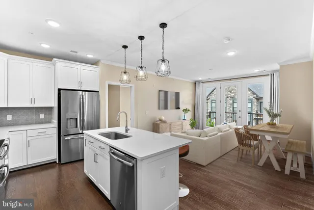 $435,000 | 23630 Havelock Walk Terrace, Unit 405, Ashburn, VA 20148