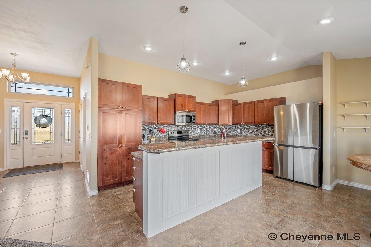3758 Riata Loop Cheyenne, WY 82007 - Photo 8 of 26 Gallery Image 8