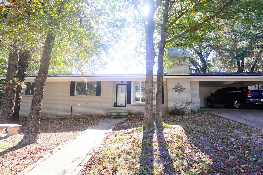 505 Colonial Drive Athens, TX 75751 - Photo 31 of 33 a view of a house with a sink and a yard