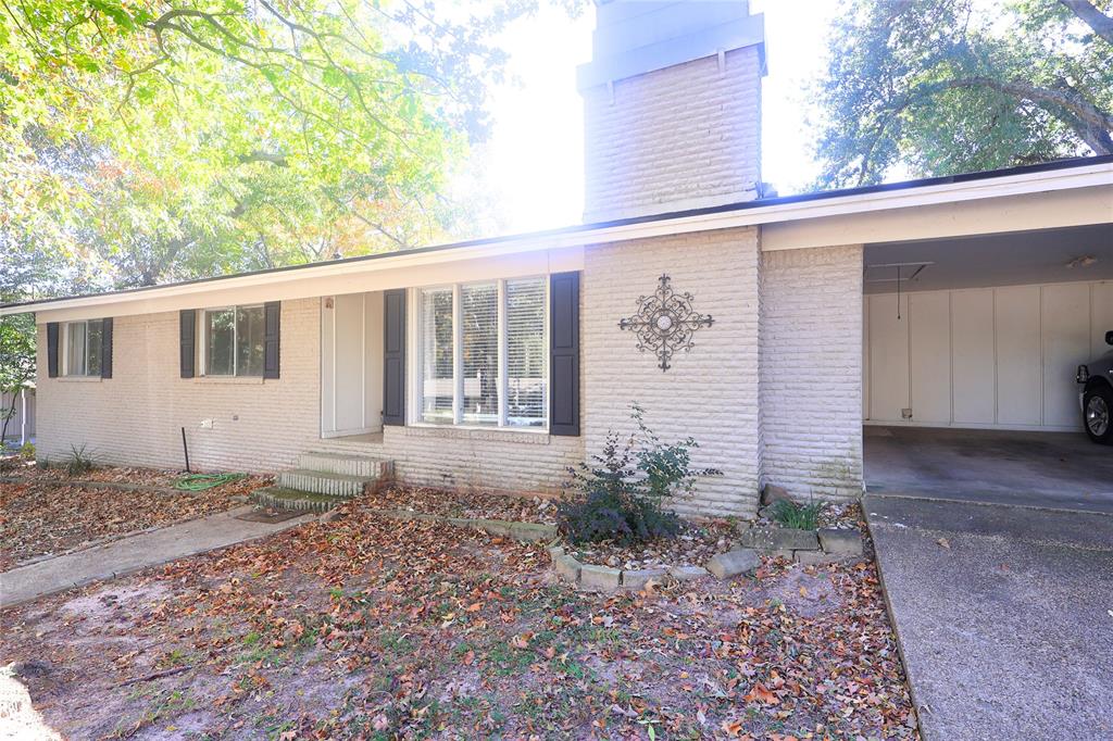 505 Colonial Drive Athens, TX 75751 - Photo 32 of 33 a front view of a house