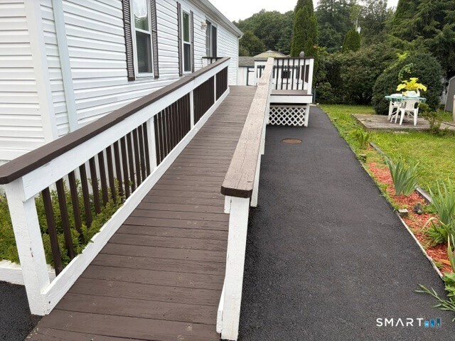 1070 Amity Road Bethany, CT 06524 - Photo 2 of 28 Gallery Image 2