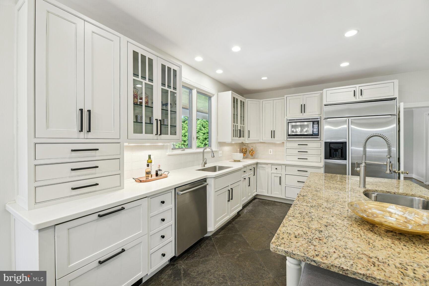 6236 Clearwood Road Bethesda, MD 20817 - Photo 15 of 67