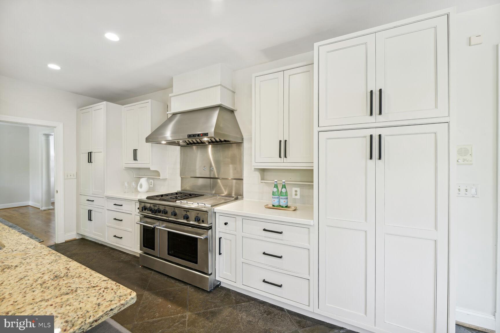 6236 Clearwood Road Bethesda, MD 20817 - Photo 17 of 67