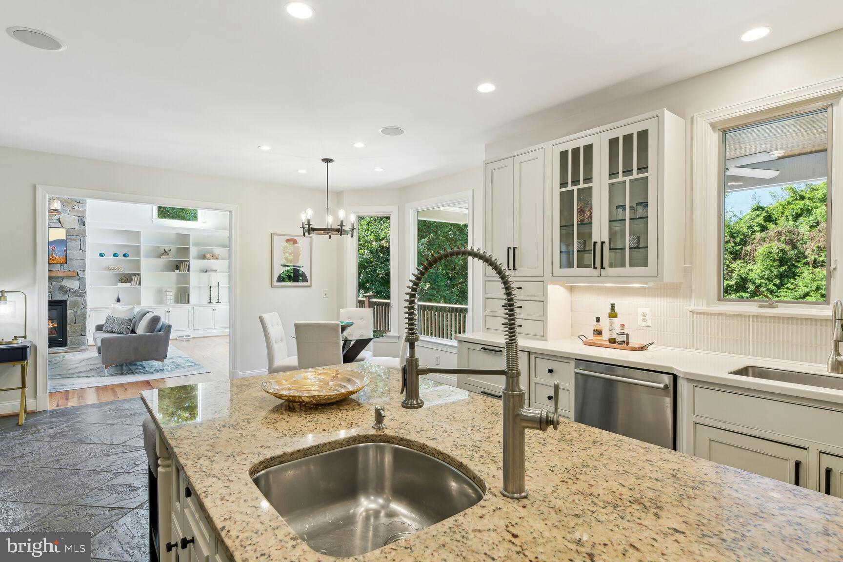 6236 Clearwood Road Bethesda, MD 20817 - Photo 18 of 67