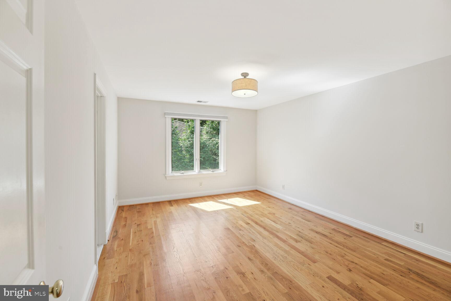 6236 Clearwood Road Bethesda, MD 20817 - Photo 42 of 67