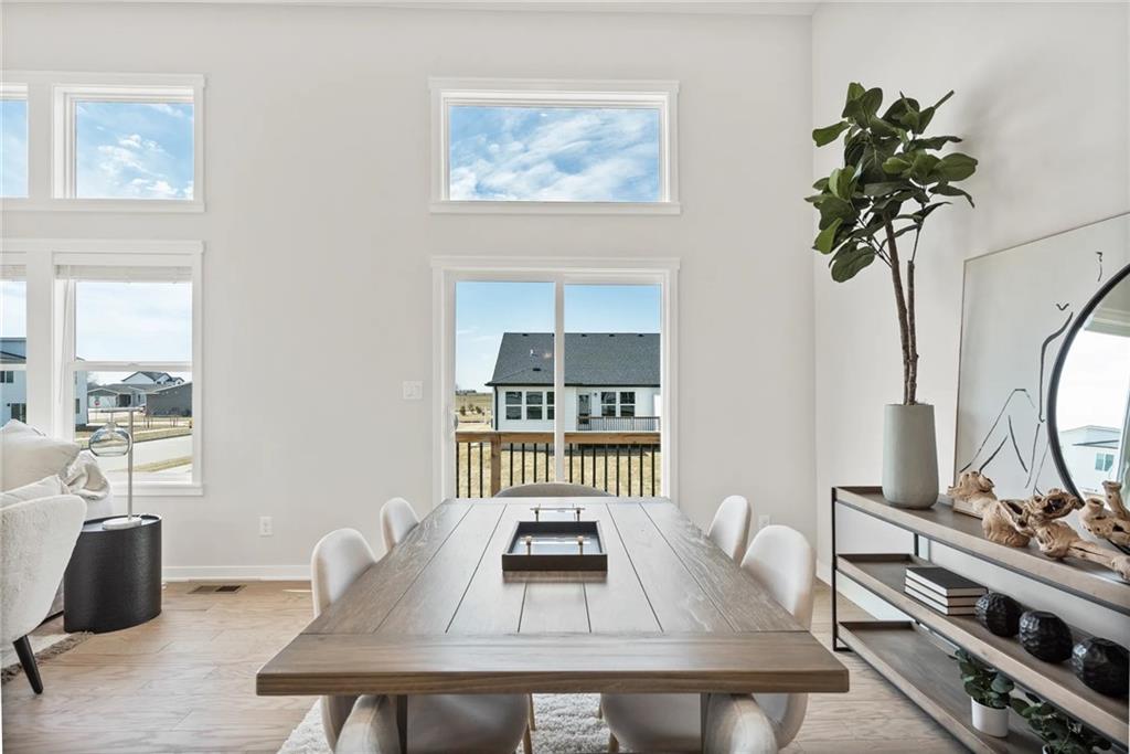 19711 West 195th Street Spring Hill, KS 66083 - Photo 7 of 32