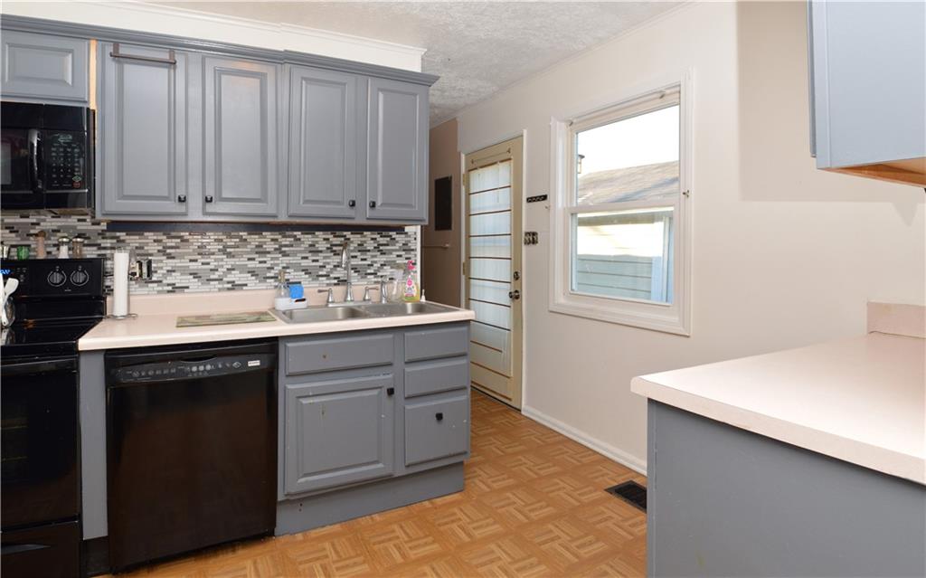544 North Carr Road Plainfield, IN 46168 - Photo 12 of 27 Gallery Image 12