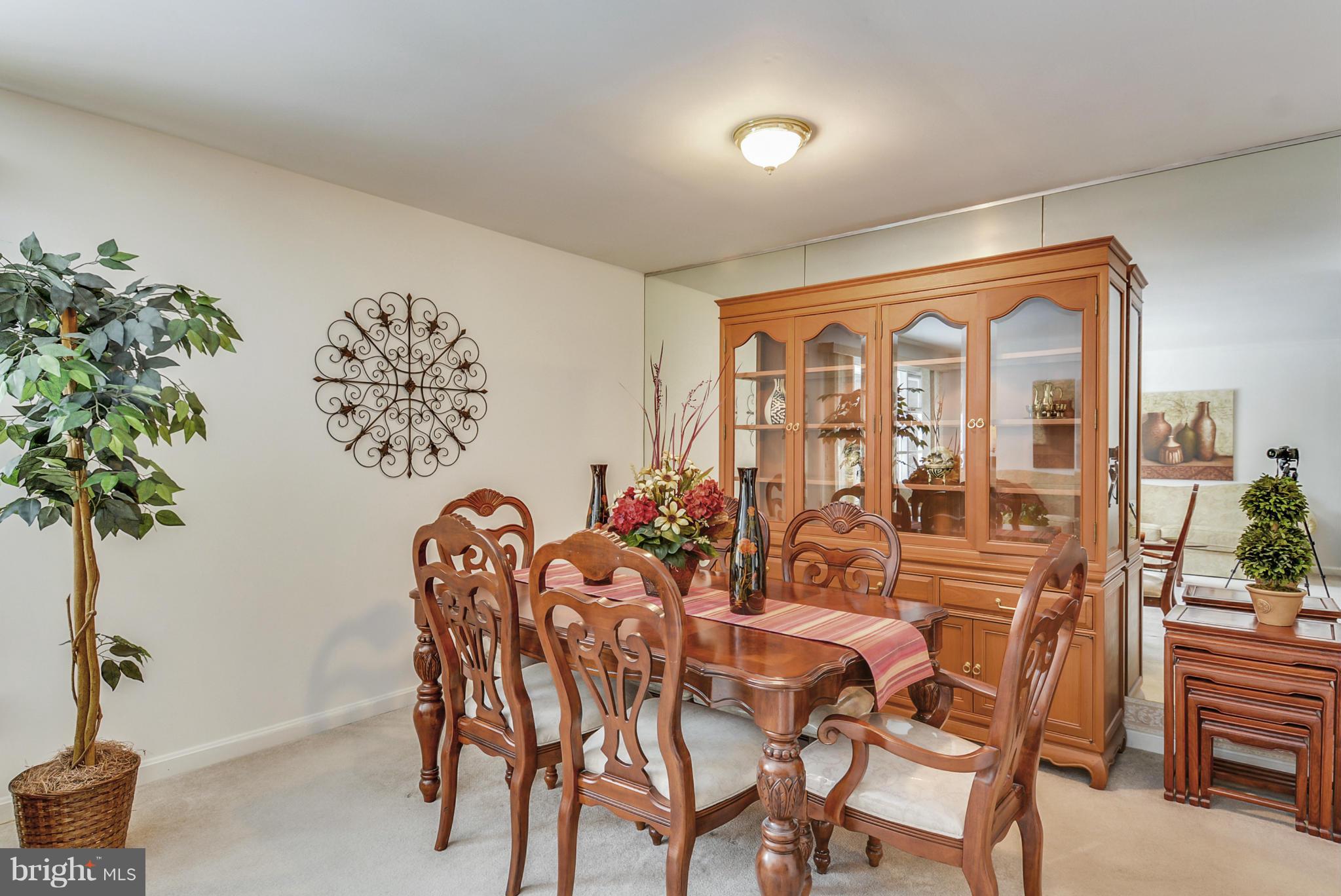 2105 Edgeware Street Silver Spring, MD 20905 - Photo 11 of 30 Dining Room