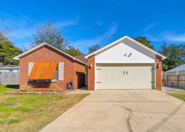 $339,900 | 7 Snook Road, Mary Esther, FL 32569