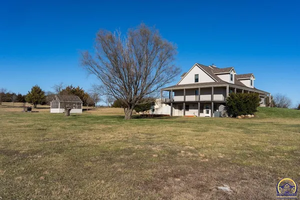 $525,000 | 1922 Northeast 70th Street, Topeka, KS 66617