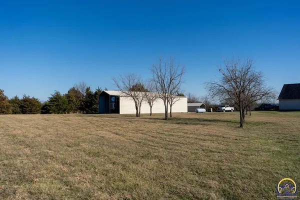 $525,000 | 1922 Northeast 70th Street, Topeka, KS 66617